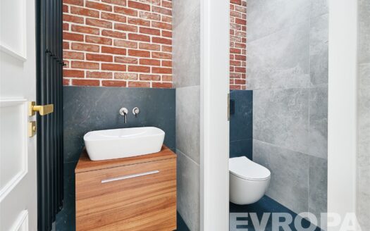 Pronájem bytu 4+kk, 120 m² – Praha, Vinohrady, ulice Šafaříkova