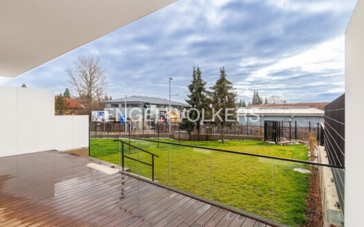 Pronájem bytu 2+kk, 55 m² – Praha, Troja, ulice Pod Hrachovkou