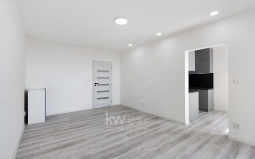 Prodej bytu 3+1, 74 m² – Praha, Troja, ulice Hnězdenská