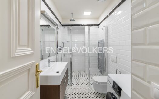 Pronájem bytu 2+kk, 52 m² – Praha, Bubeneč, ulice Šmeralova