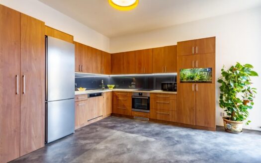 Prodej bytu 4+kk, 215 m² – Praha, Dolní Měcholupy, ulice Za kovárnou