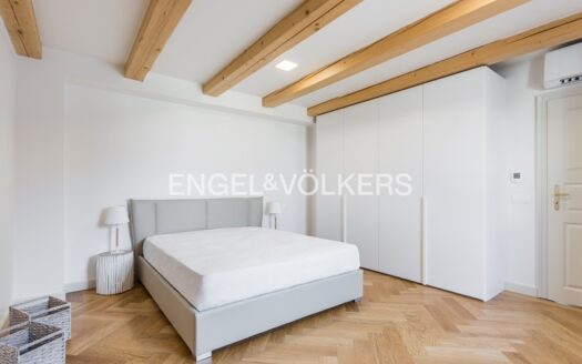 Pronájem bytu 3+kk, 133 m² – Praha, Nové Město, ulice Bolzanova