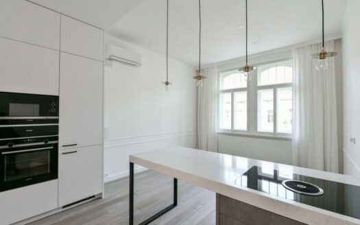 Pronájem bytu 2+kk, 56 m² – Praha, Vinohrady, ulice náměstí Jiřího z Poděbrad