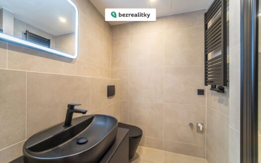 Prodej bytu 2+kk, 54 m² – Praha, Vinohrady, ulice Perucká