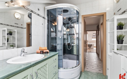 Prodej bytu 2+1, 58 m² – Praha, Vysočany, ulice Kolmá