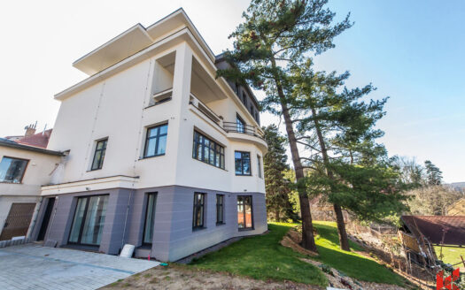 Pronájem bytu 2+kk, 46 m² – Praha, Podolí, ulice Na Zvoničce