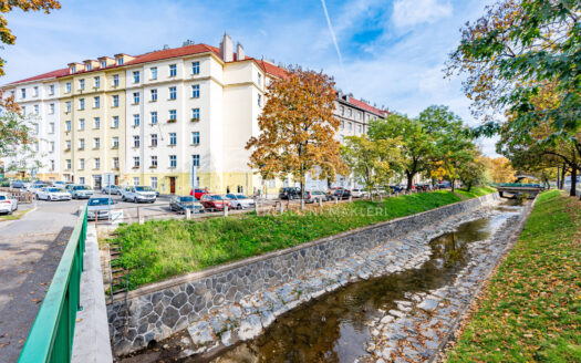 Pronájem bytu 2+kk, 53 m² – Praha, Vinohrady, ulice Na Folimance