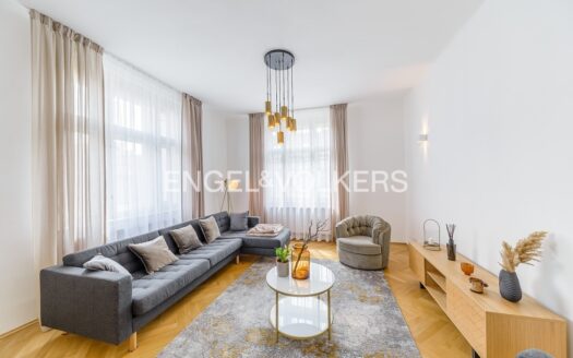 Pronájem bytu 4+1, 145 m² – Praha, Vinohrady, ulice Jagellonská