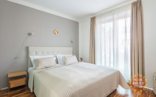 Pronájem bytu 2+kk, 45 m² – Praha, Košíře, ulice Holečkova