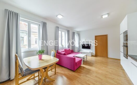 Pronájem bytu 2+kk, 40 m² – Praha, Smíchov, ulice Jindřicha Plachty