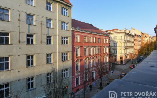 Pronájem bytu 3+kk, 68 m² – Praha, Vinohrady, ulice Záhřebská