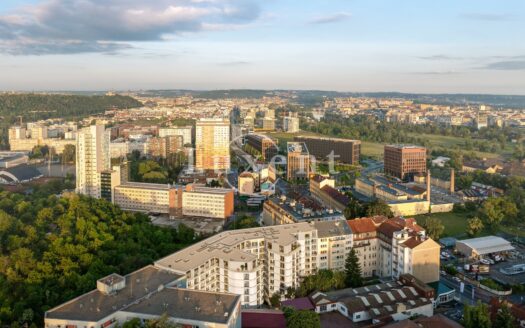 Prodej bytu 1+kk, 26 m² – Praha, Libeň, ulice Na kopečku