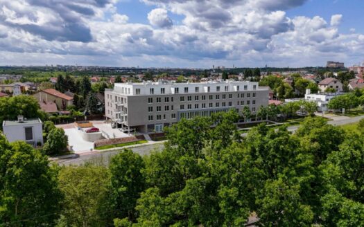 Prodej bytu 5+kk, 119 m² – Praha, Hostavice, ulice Českobrodská
