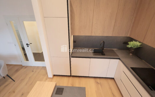 Prodej bytu 3+kk, 114 m² – Praha, Prosek, ulice Na pokraji