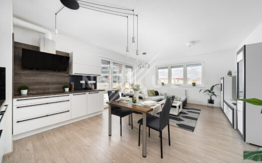 Prodej bytu 4+kk, 102 m² – Praha, Horní Měcholupy, ulice Mantovská