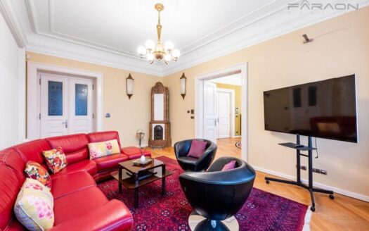 Pronájem bytu 4+1, 184 m² – Praha, Josefov, ulice Pařížská