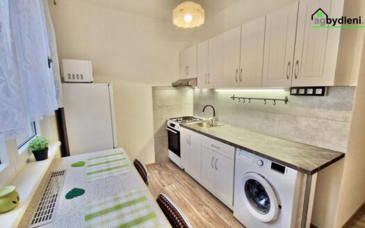 Pronájem bytu 2+1, 52 m² – Praha, Veleslavín, ulice Na Petřinách