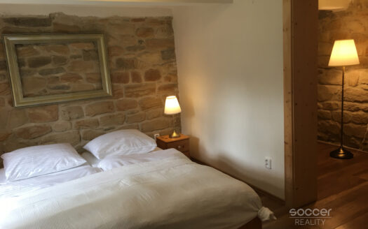 Pronájem bytu 2+kk, 45 m² – Praha, Horní Počernice, ulice Prachovská