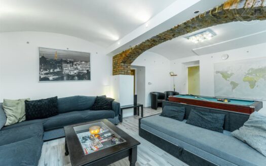 Prodej bytu 4+1, 165 m² – Praha, Vršovice, ulice Slovinská