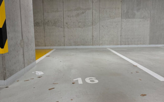 Pronájem Garáže, 20 m² – Praha, Hloubětín, ulice Poděbradská