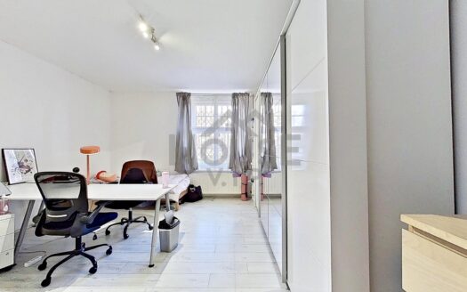 Prodej bytu 4+1, 100 m² – Praha, Holešovice, ulice Bubenská