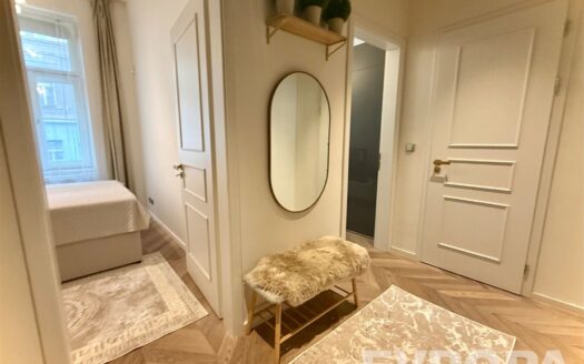 Pronájem bytu 2+kk, 38 m² – Praha, Vinohrady, ulice U Zvonařky