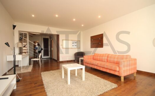 Pronájem bytu 3+1, 133 m² – Praha, Vinohrady, ulice Vinohrady