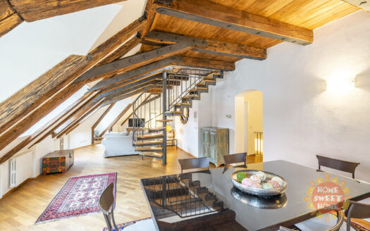 Pronájem bytu 4+1, 221 m² – Praha, Malá Strana, ulice Vlašská