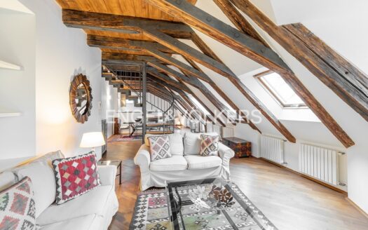 Pronájem bytu 4+kk, 221 m² – Praha, Malá Strana, ulice Vlašská