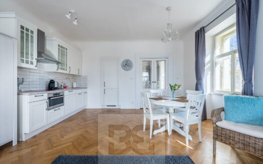 Pronájem bytu 1+kk, 47 m² – Praha, Malá Strana, ulice Cihelná