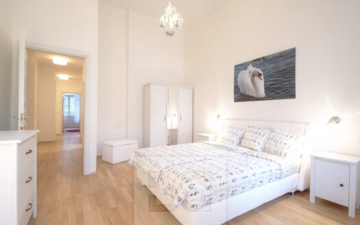 Pronájem bytu 3+1, 111 m² – Praha, Vinohrady, ulice Mánesova