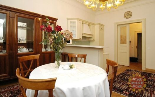 Pronájem bytu 3+kk, 77 m² – Praha, Nové Město, ulice Truhlářská