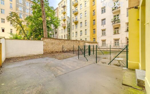 Prodej bytu 2+1, 86 m² – Praha, Nové Město, ulice Palackého náměstí
