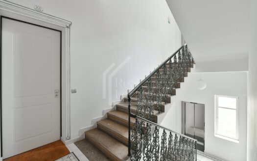 Pronájem bytu 3+kk, 69 m² – Praha, Smíchov, ulice Kmochova