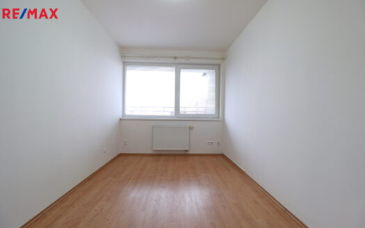 Pronájem bytu 3+kk, 64 m² – Praha, Horní Měcholupy, ulice Hornoměcholupská