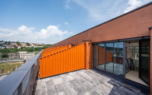 Prodej bytu 4+kk, 100 m² – Praha, Vysočany, ulice Kolbenova