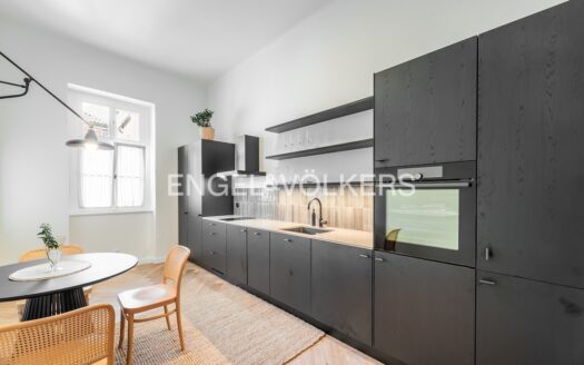 Pronájem bytu 2+1, 80 m² – Praha, Staré Město, ulice Melantrichova