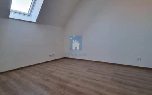 Prodej bytu 4+kk, 107 m² – Praha, Běchovice, ulice Pplk. Nováčka