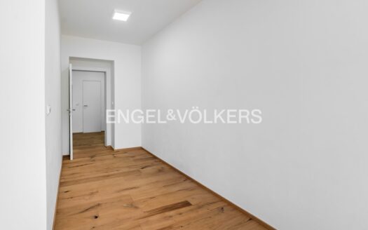 Prodej bytu 2+kk, 50 m² – Praha, Dejvice, ulice Komornická