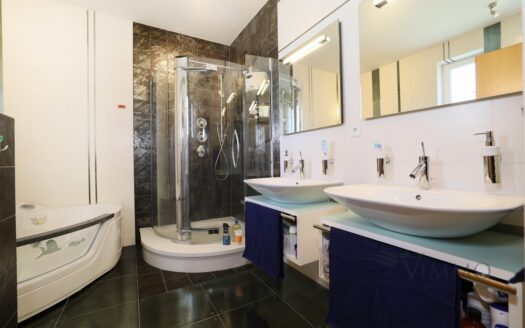 Prodej bytu 3+1, 189 m² – Praha, Smíchov, ulice Na Hřebenkách