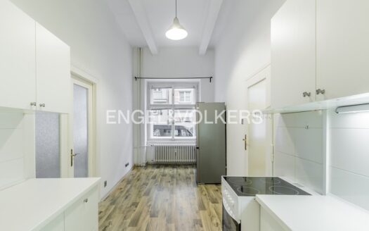 Pronájem bytu 2+kk, 50 m² – Praha, Vršovice, ulice Na louži