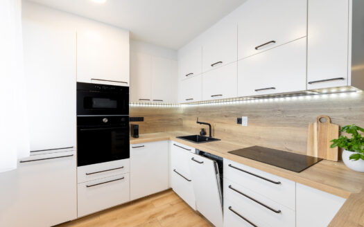 Prodej bytu 4+kk, 80 m² – Praha, Krč, ulice Hurbanova