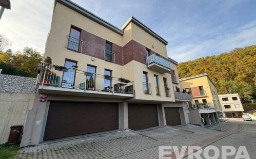 Prodej bytu 4+kk, 96 m² – Praha, Radotín, ulice Na Krupičárně