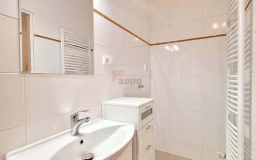 Pronájem bytu 2+1, 71 m² – Praha, Smíchov, ulice Na Celné