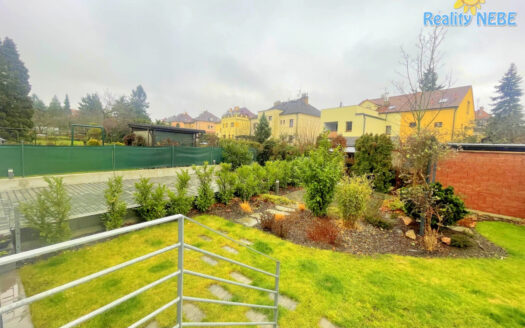 Pronájem bytu 4+1, 103 m² – Praha, Hodkovičky, ulice Na výspě