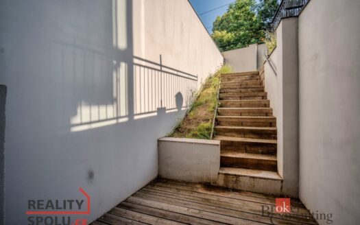 Prodej bytu 2+kk, 71 m² – Praha, Nusle, ulice Jaromírova