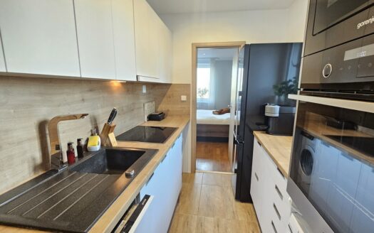 Prodej bytu 2+1, 55 m² – Praha, Záběhlice, ulice Hrusická