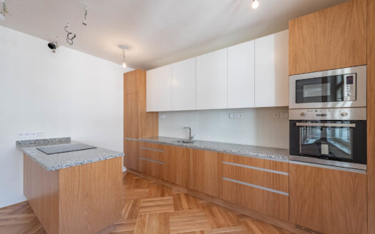 Pronájem bytu 2+kk, 99 m² – Praha, Josefov, ulice Maiselova