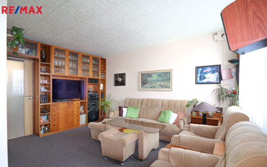 Prodej bytu 3+1, 76 m² – Praha, Chodov, ulice Jažlovická