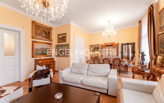 Pronájem bytu 3+1, 137 m² – Praha, Staré Město, ulice Betlémská